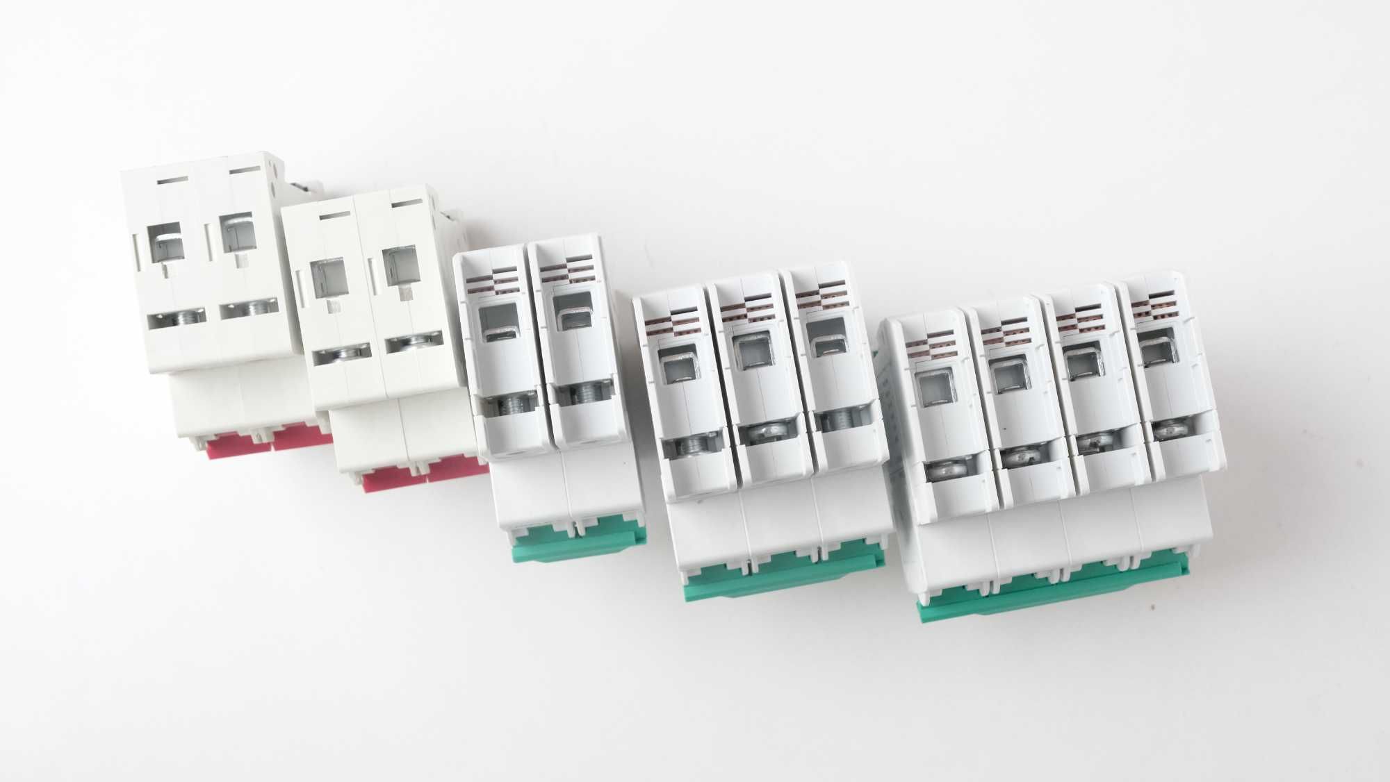 DC предпазител за фотоволтаици 16,20,25,32,40,50,63A от 600v до 1200v