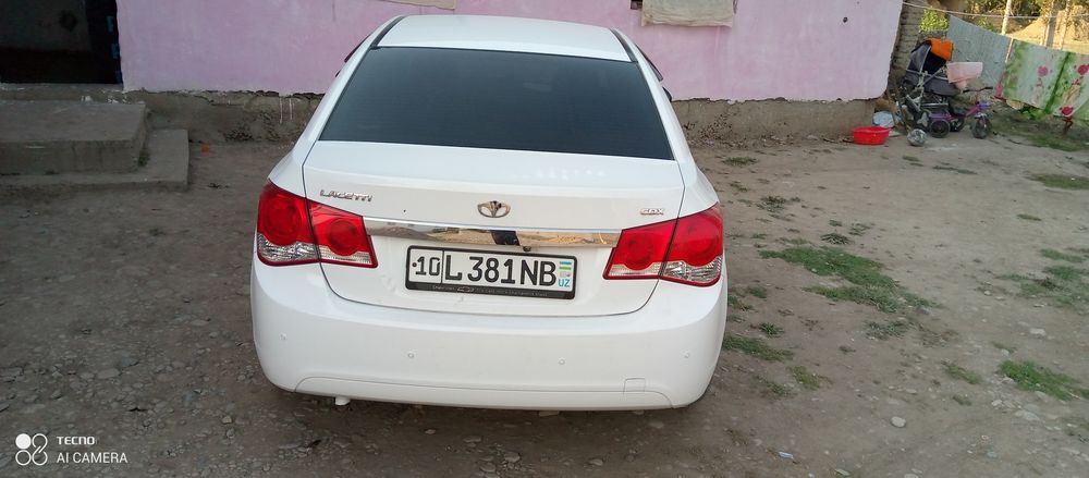 Ласети круз 2009