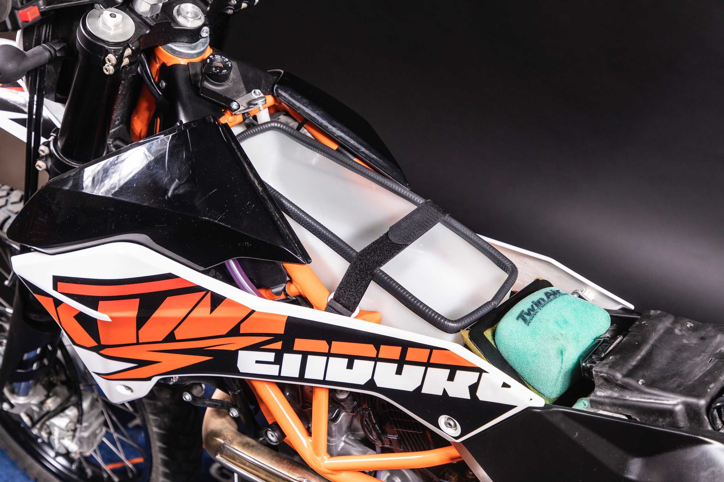 Admisie Filtru Aer Rade Garage Pentru KTM 690 SMC Enduro Husqvarna 701