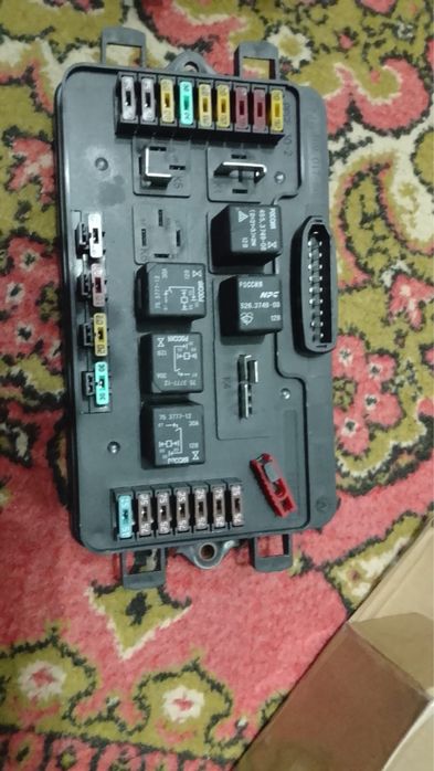 Продается блок предохранителя ваз 2114