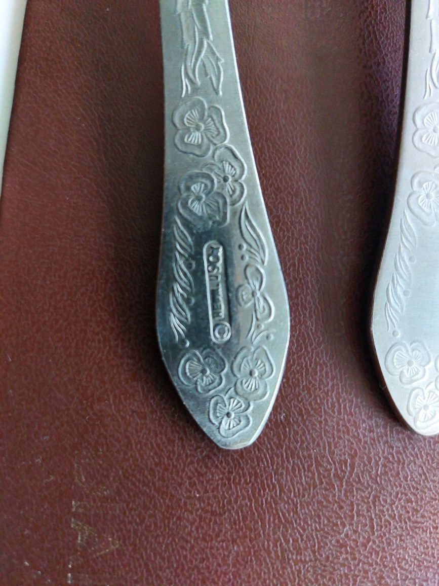 Ножи от набора 6 штук советского периода