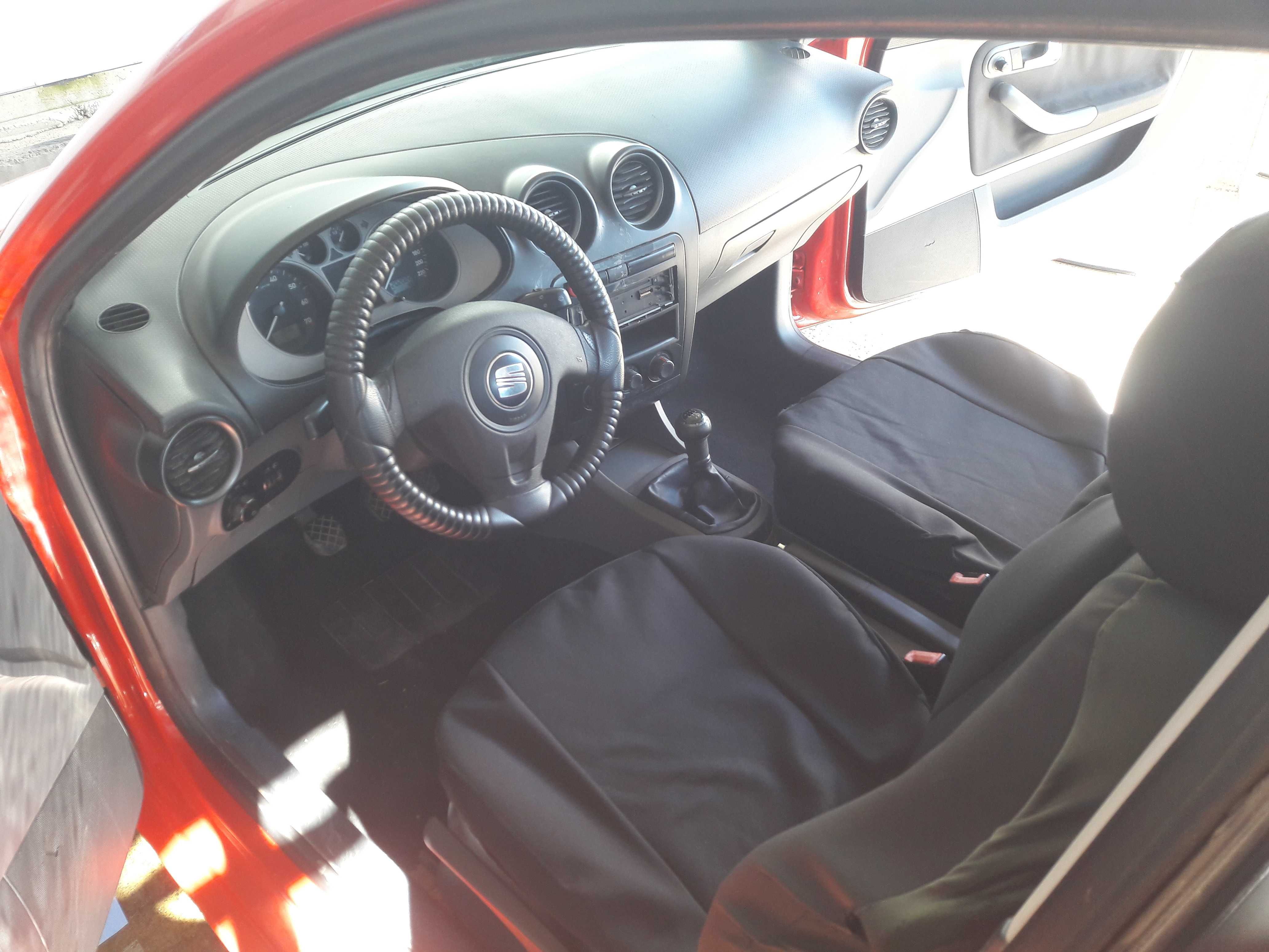 Автомобил Seat Ibiza