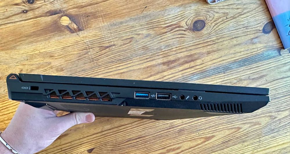 Laptop Gaming Gigabyte