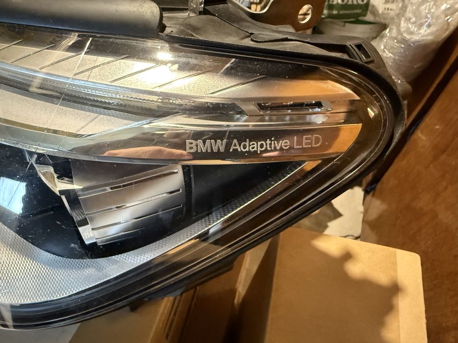BMW Adaptive LED ляв фар за BMW 7 серия
