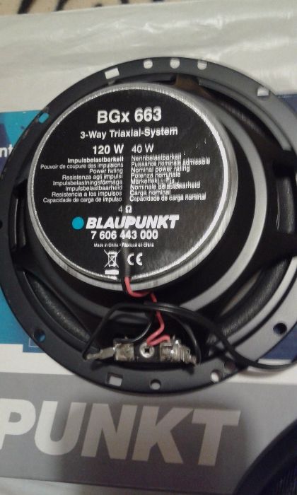 продавам​ тонколони Блаупункт,нови, стават за автомобил