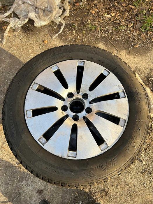 Jante Mercedes C class W205 cu anvelope de iarna in stare foarte buna