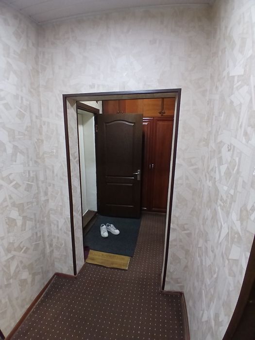 Продается квартира массив водник 3х комнатная (RV33)