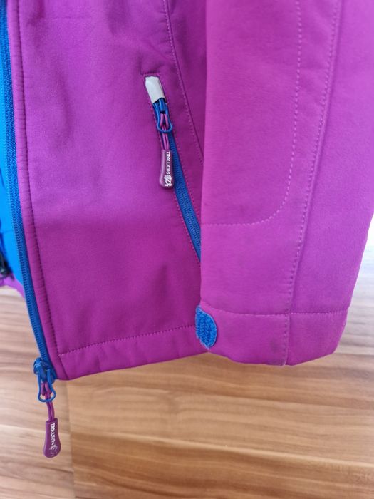 Яке за момиче Trollkids 140