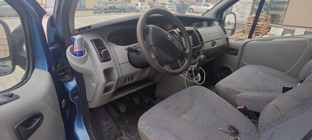 Renault Trafic 8+1