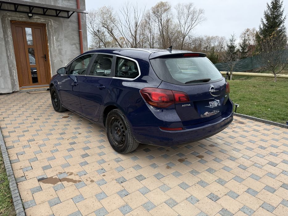 Opel Astra Sports Tourer 1.7 CDTI – 125 CP – 2011 – Euro 5