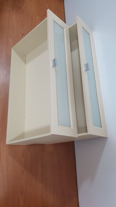 Dressing/Dulap 300/240/65 cm 3 usi culisante sticla alba