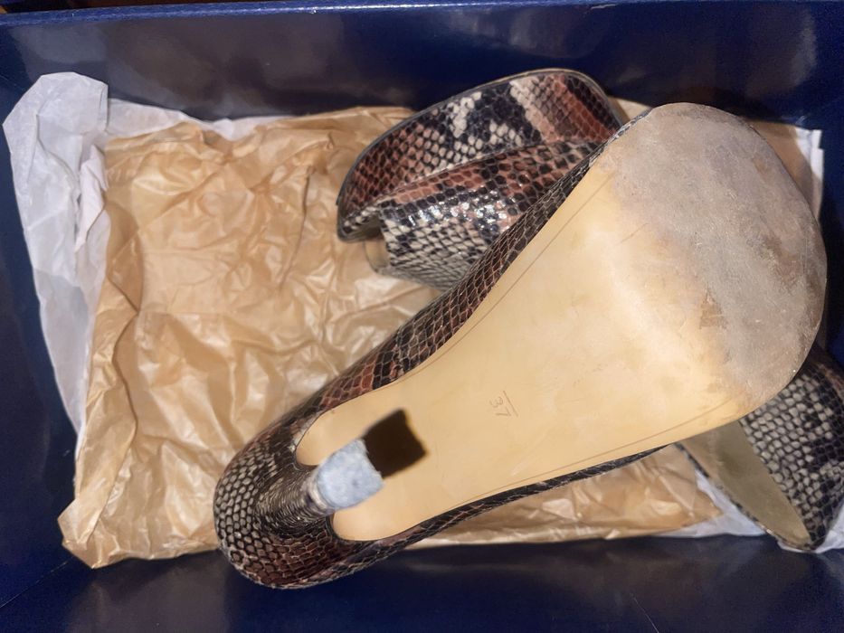 Дамски обувки на ток