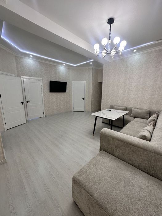 Уд. Темур Малик Ялангач. Эко базар. 3/4/6  78м²