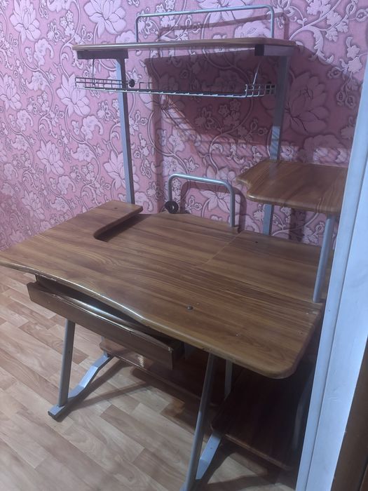 Отдам даром мебель самовывоз