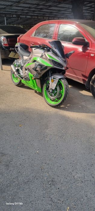 Ducati 2025 года , инжектор водяное охлаждение.