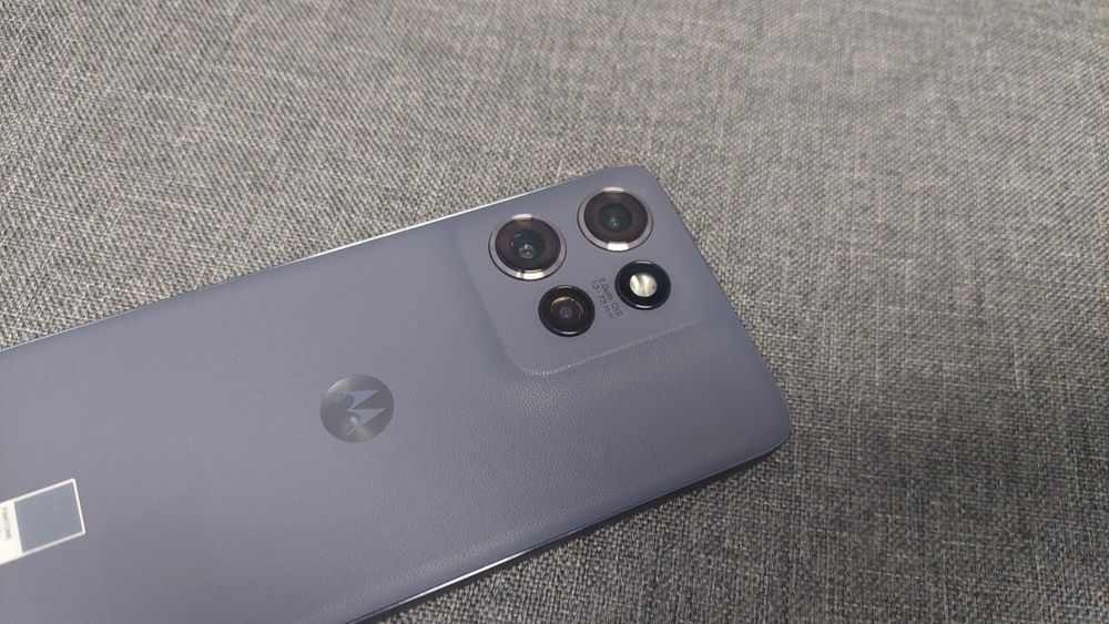 Motorola Edge 50 Neo 5G 265GB Нов Телефон Без Кутия и Гаранция