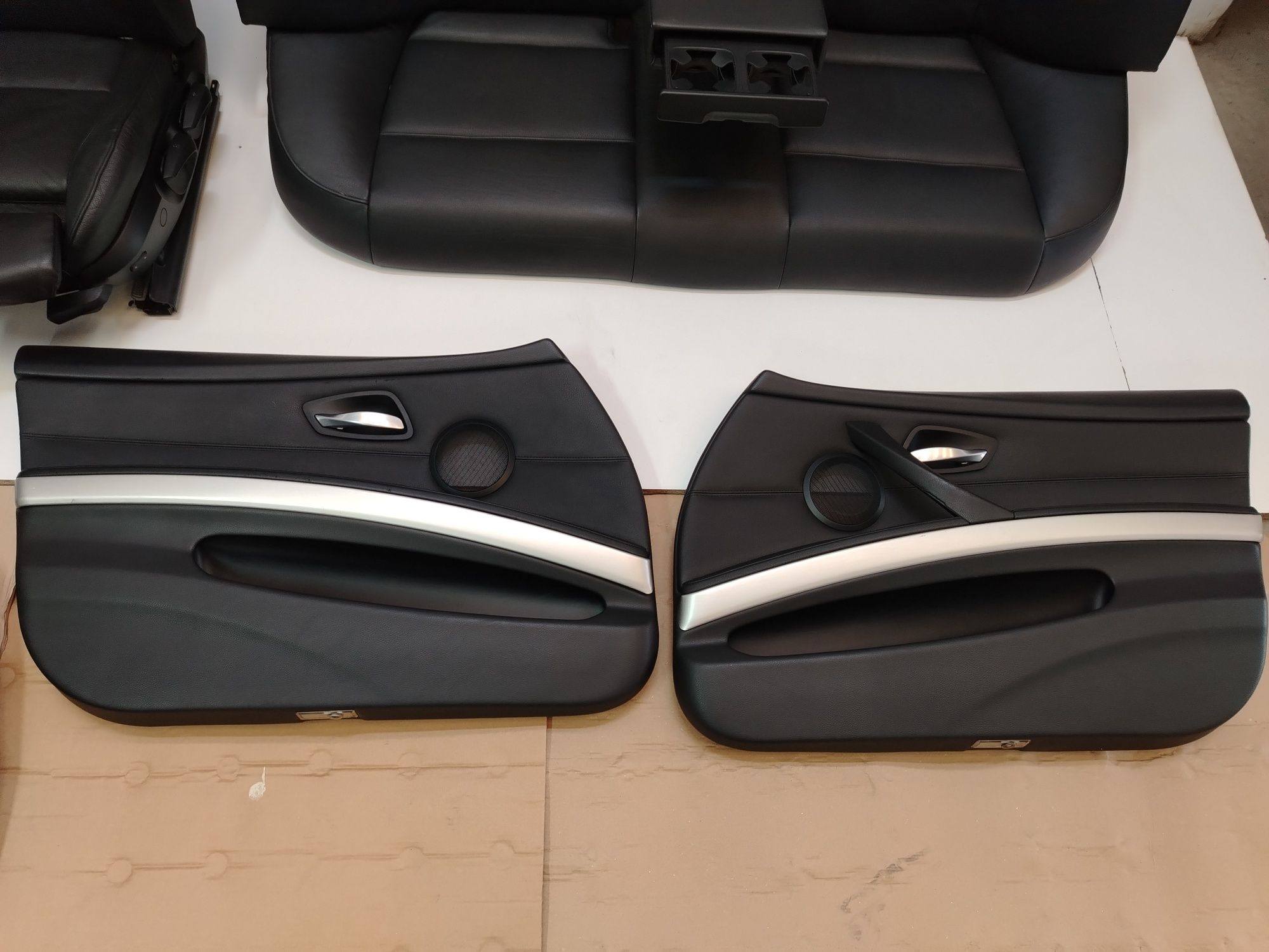 Scaune interior fete usi Piele M recaro Piele E90 Seria 3 Negre