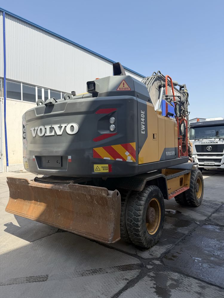 Продается VOLVO EW140E 2017год
