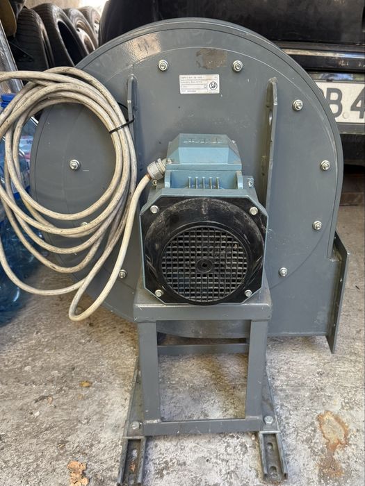 Промишлен Центробежен Вентилатор тип охлюв 2,2 kW