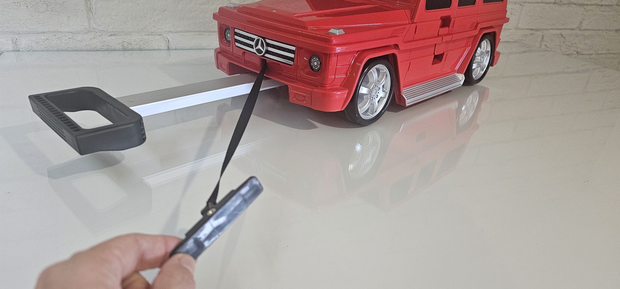 Детски куфар с колелца Mercedes-Benz G-Class