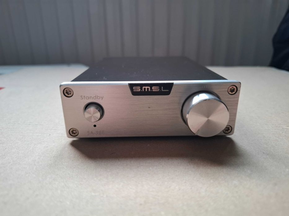 Vand amplificator Integrat SMSL SA-98E