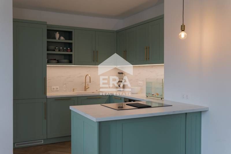 Продава се Тристаен апартамент в София, Кръстова вада - 146 кв.м за 3151 €/кв.м - Снимка #4