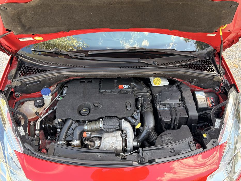 Citroen DS3 1.6 HDi 110кс