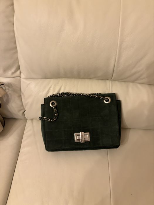 Дамски чанти по 20 лв. всяка