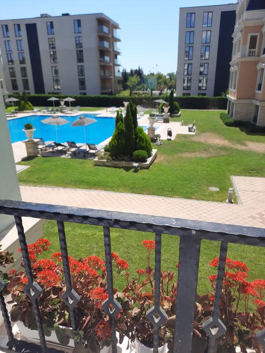 Отдавам двустаен апартамент под наем