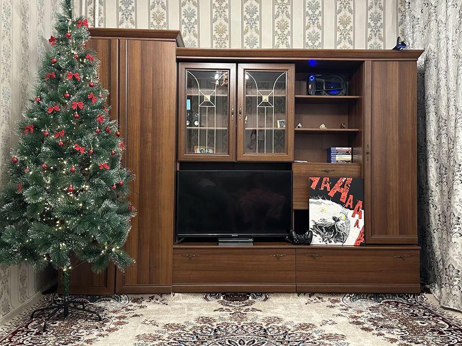 Продам стенку, хорошее состояние