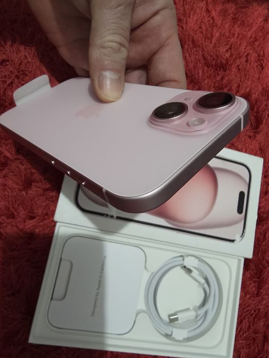 -Iphone 15, Nou, 128Gb, 8Ram, 0 cicluri incarcare, nefolosit, Pink Tit