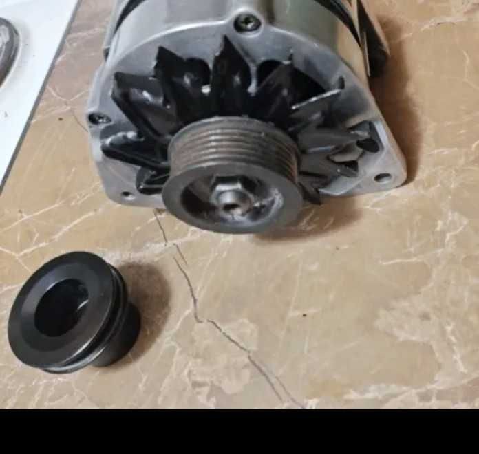 Генератор Audi 80