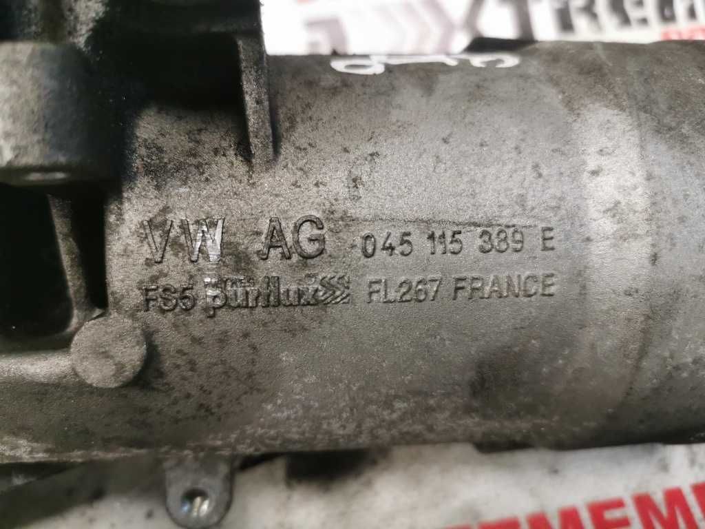 Baterie filtru ulei 045 115 389 E cu termoflot VW Passat B6 2.0tdi