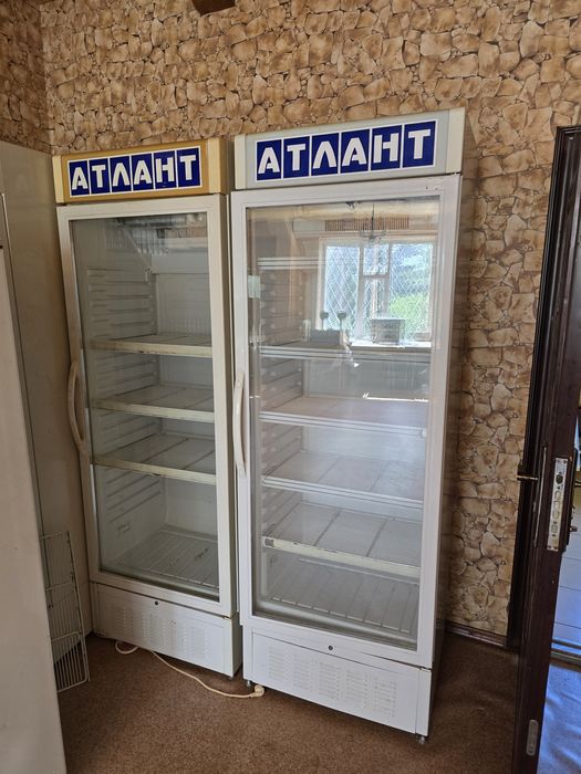 Холодильник Атлант, стеклянная дверь.
