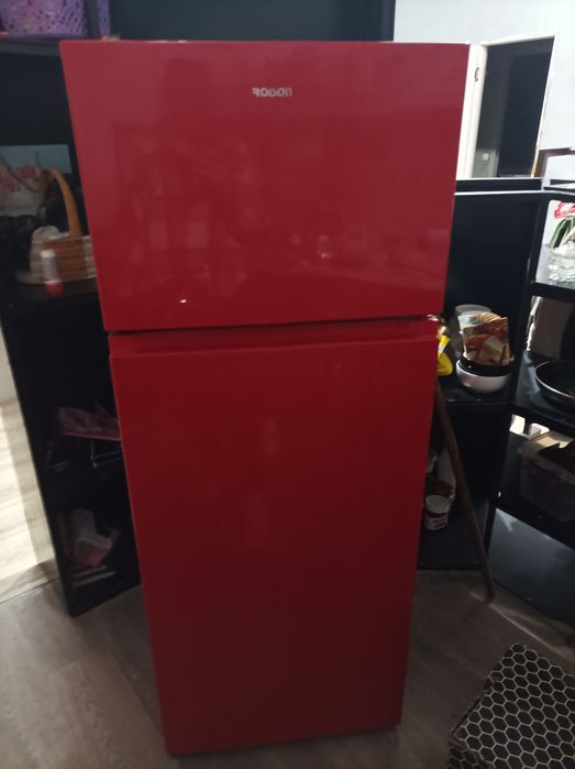 Продам холодильник Roison