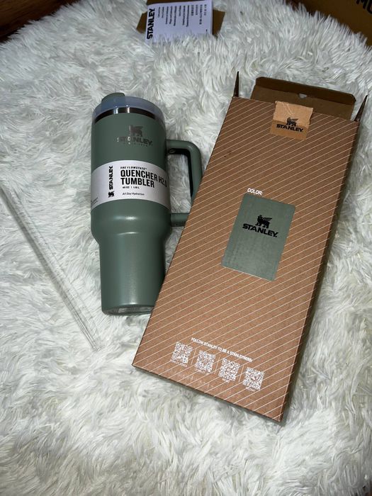 STANLEY®  оригинал брендовая кружка термос для BYD и тд