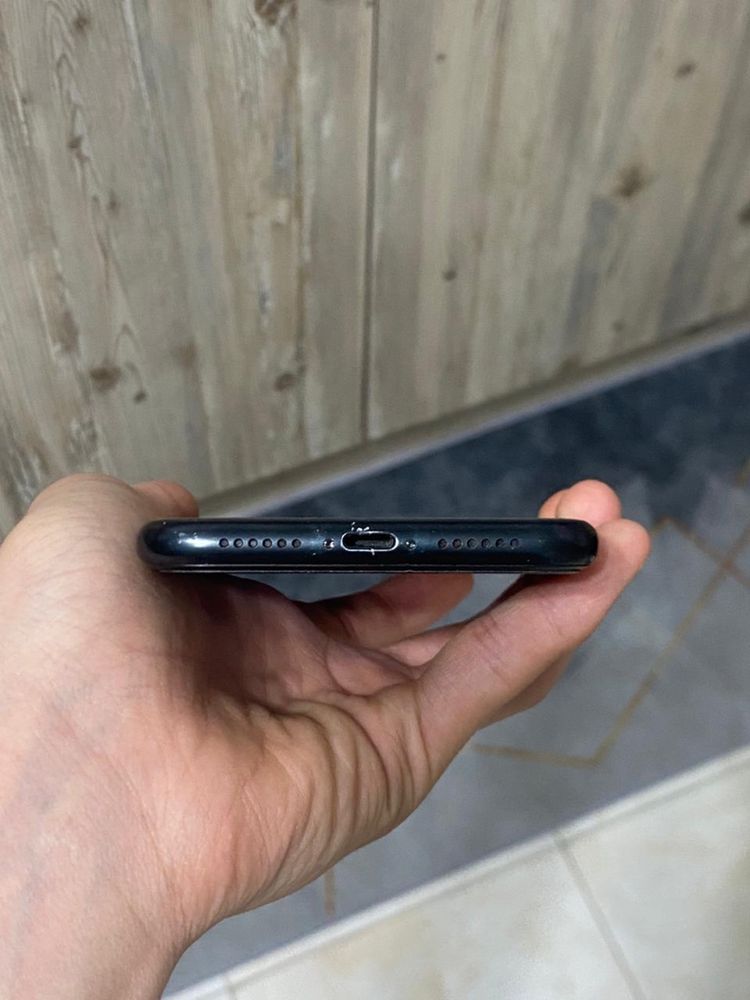 Iphone XR Идеал 128