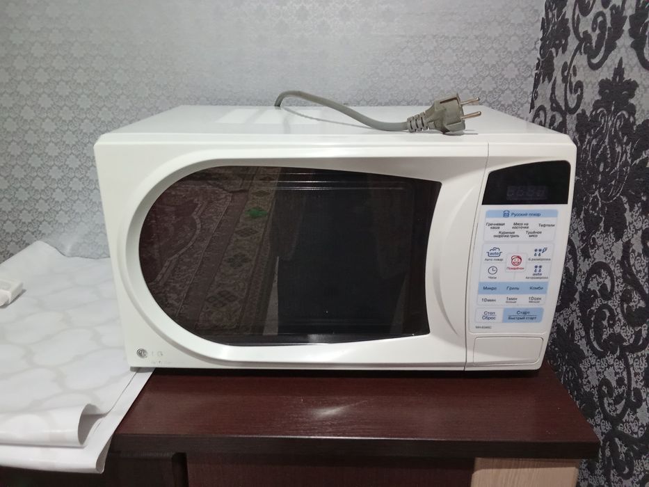 Продам микроволновую печь.