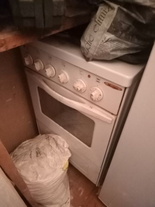 Продаю плиту, фирма мечта