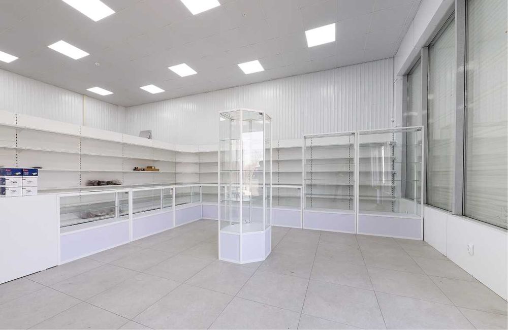 Oynaly prilavkalar, Акция,  savdo uskunalari vitrinalar stellajlar