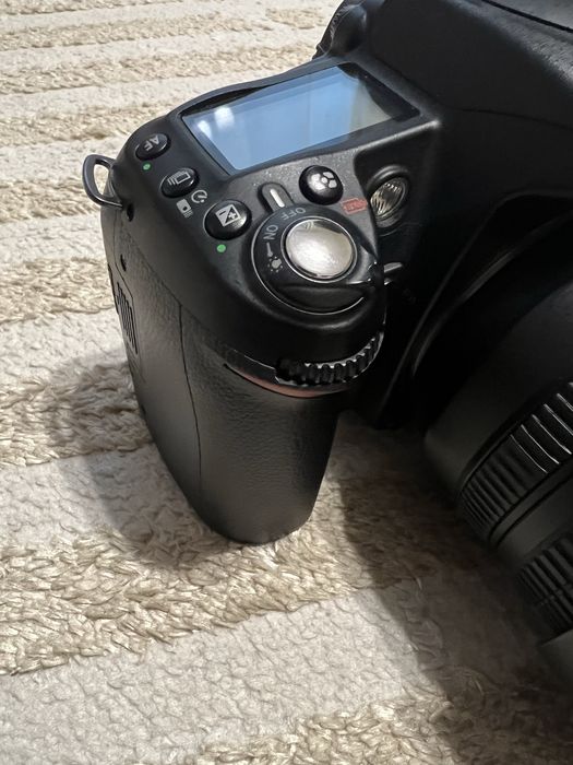 Nikon D90 DSLR + obiectiv nikon 18-105 vr, stare impecabila 23k cadre