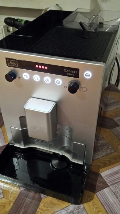 Dezmembrez expresor Melitta Caffeo Bistro