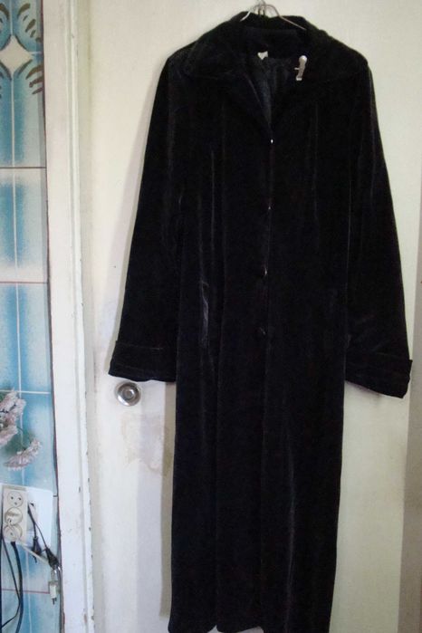 женское манто вилюровое