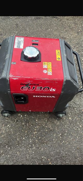 Honda eu 30 is /Honda 7000