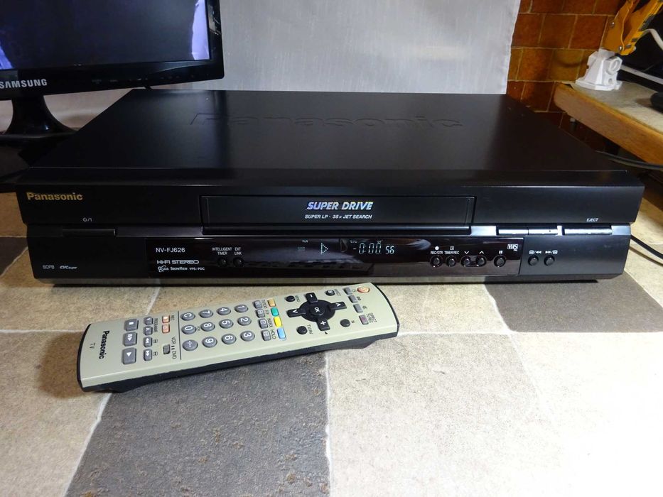 Video recorder Panasonic NV-FJ626 VHS Hi-Fi