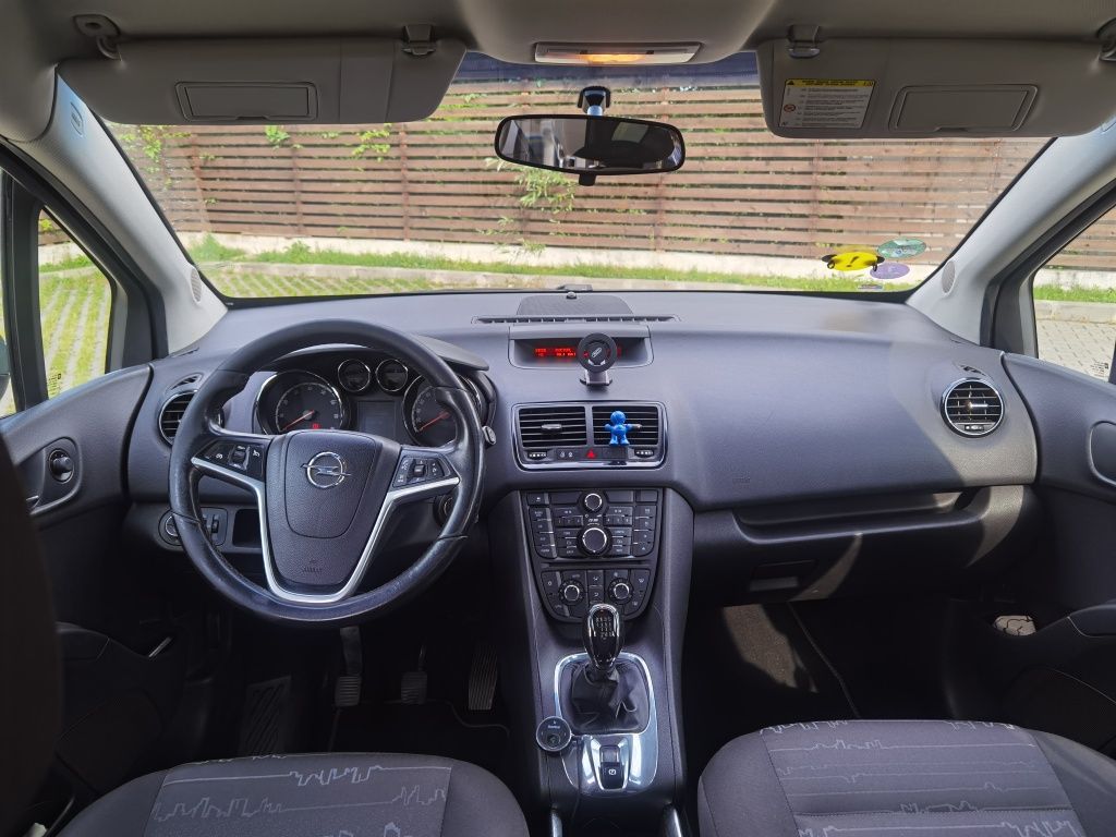 Opel Meriva-B 1.4Turbo Benzină 140 CP model 2012 Proprietar