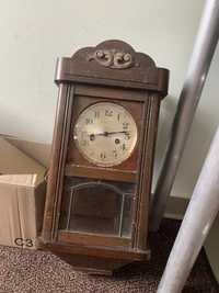 Стар стенен часовник Gustav Becker