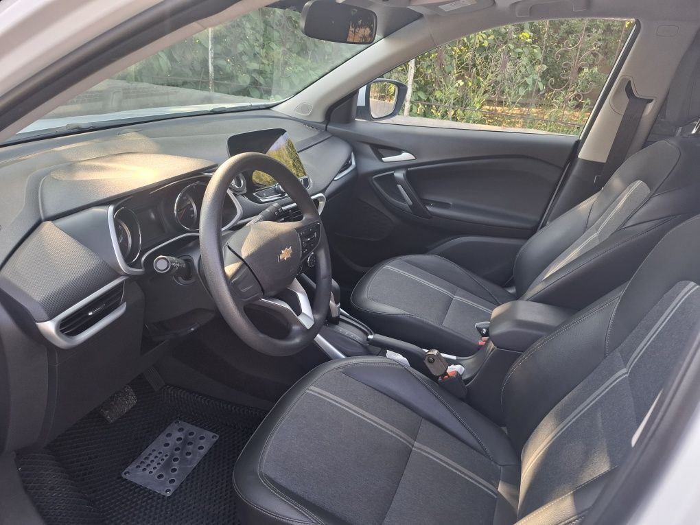 Chevrolet Tracker 1.0T AT 325T