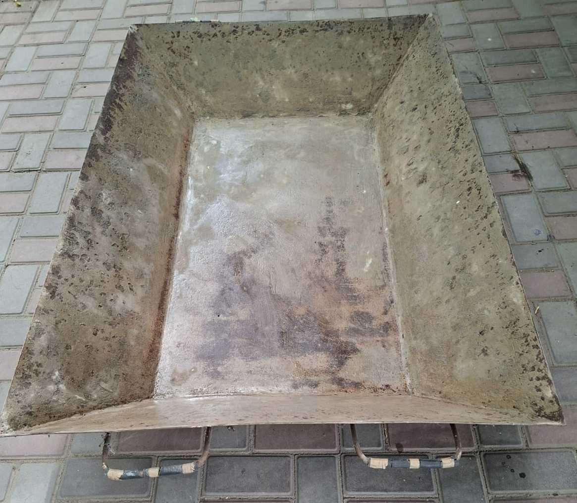 Корыто для приготовления различных растворов.