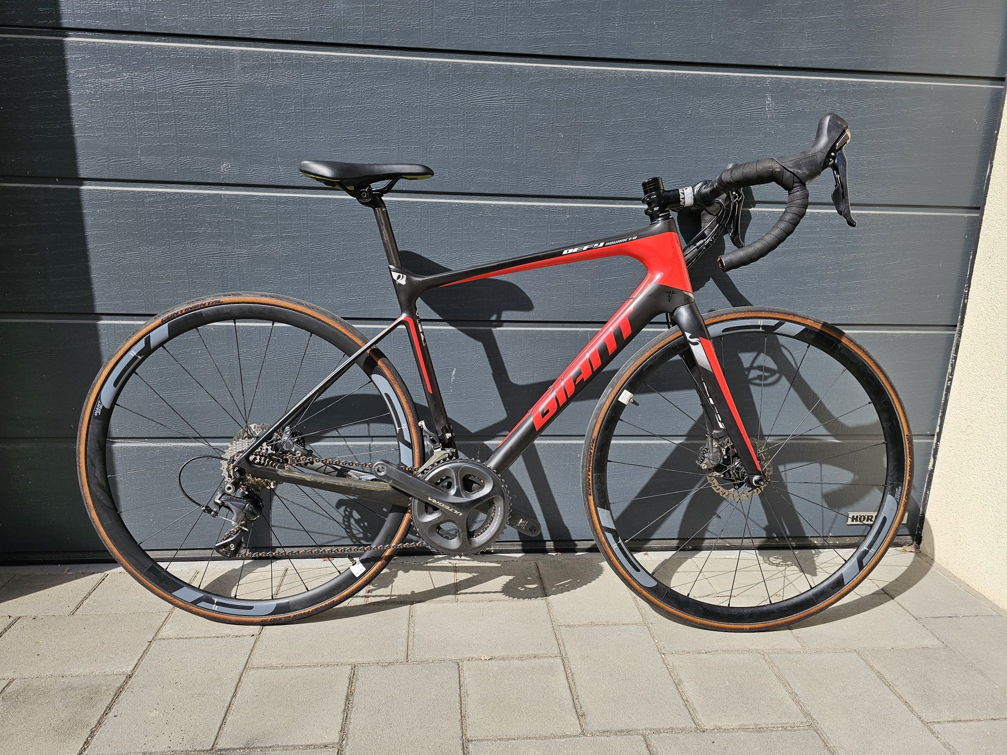 Vând cursieră Giant Defy pro 1